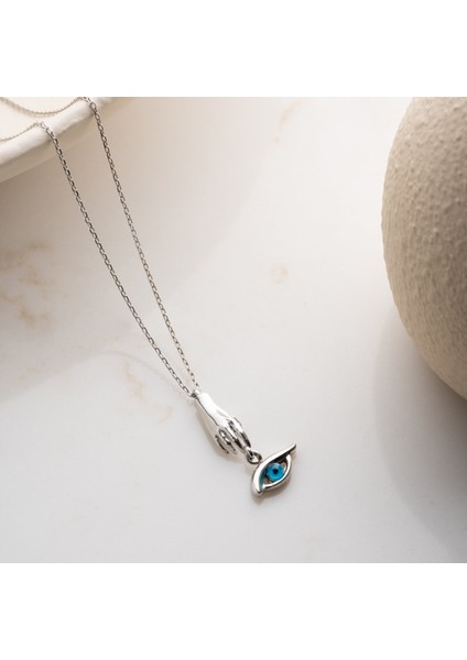 925 Ayar Gümüş El Figürü ve Sallantılı Göz Kolye modelleri