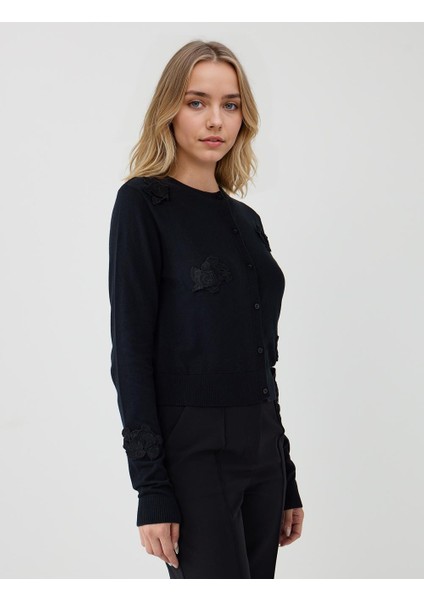 Siyah %100 Pamuk Yuvarlak Yaka Triko Hırka fırsatları