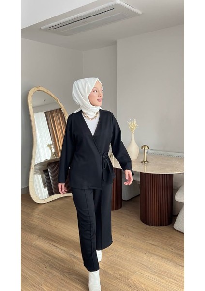 Kadın Yandan Düğmeli Kimonolu Takım- Siyah fiyatları