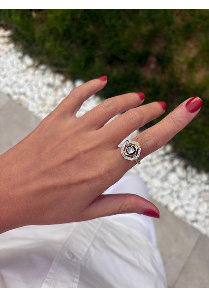 Altıgen Siyah Mineli Zirkon Taşlı Tasarım Ayarlanabilir Gold Yüzük