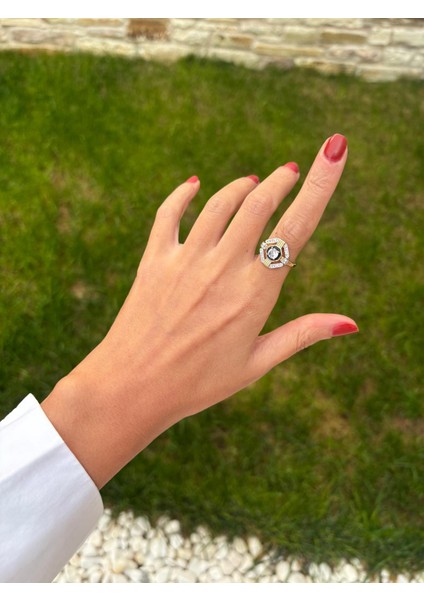 Altıgen Siyah Mineli Zirkon Taşlı Tasarım Ayarlanabilir Gold Yüzük fırsatları