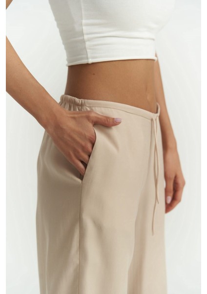 Paris Bej Basic Pantolon fırsatları