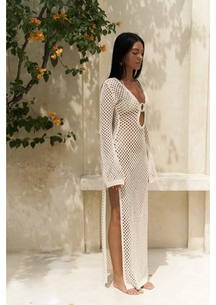 Seyşeller Ahşap Halka Detay Bej Triko Elbise modelleri