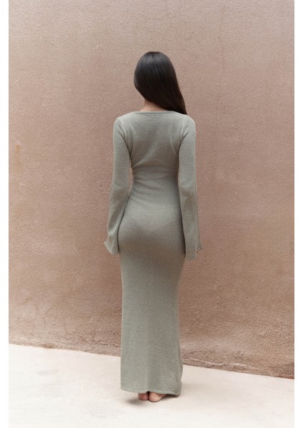 Ortensia Metal Detay Haki Uzun Triko Elbise fırsatları