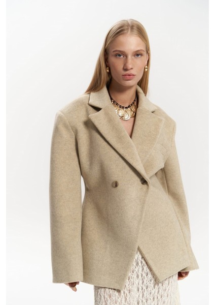 Naica Bej Belden Oturmalı Blazer