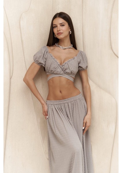 Indriya Gri Crop Etek Takım