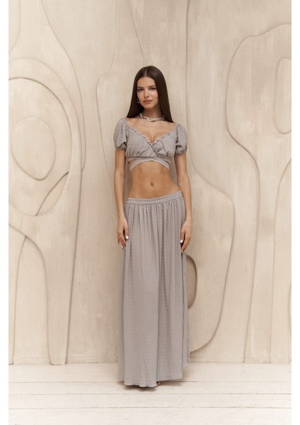 Indriya Gri Crop Etek Takım fiyatları