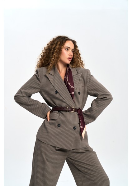 Bianda Çizgili Füme Blazer
