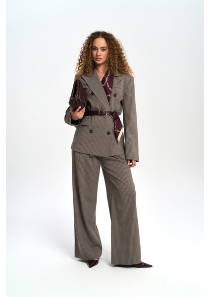 Bianda Çizgili Füme Blazer fiyatları