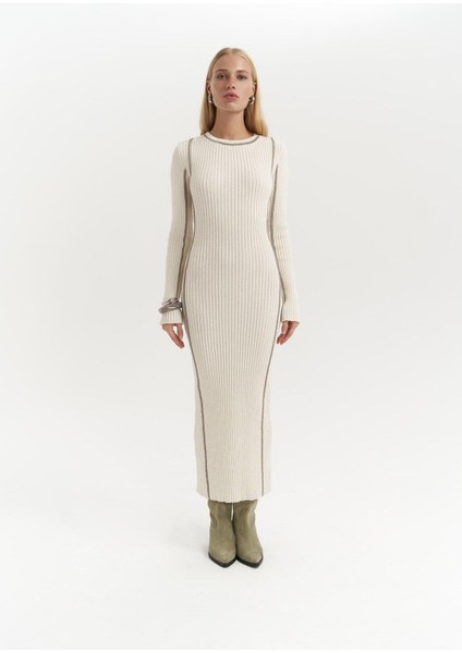 Aston Çizgi Detay Bej Triko Elbise fiyatları