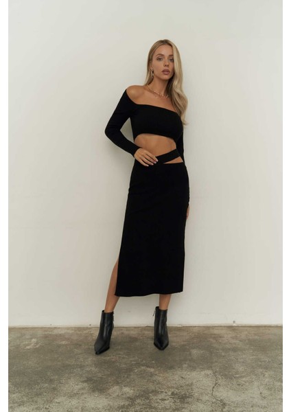 Sabrina Siyah Triko Etek-Crop Takım