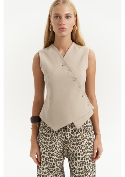 Trappe Açık Bej Asimetrik Yelek modelleri