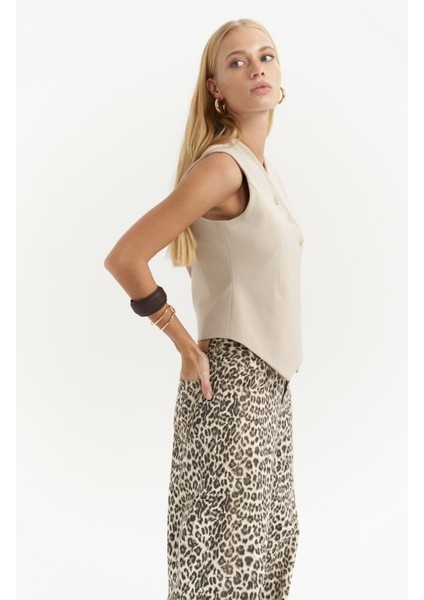 Trappe Açık Bej Asimetrik Yelek fırsatları