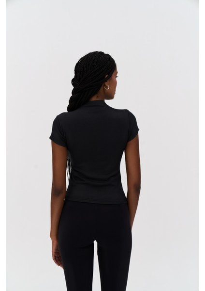 Anvers Boğazlı Siyah Crop fırsatları