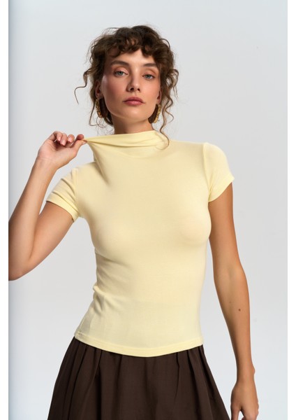 Anvers Boğazlı Sarı Crop
