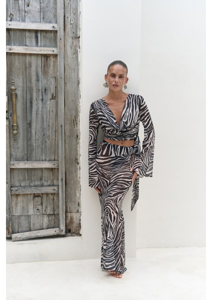 Pnaisyonist Uzun Kol Siyah Crop Etek Takım fiyatları