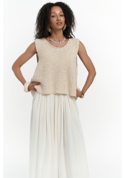 Knitle Rahat Kalıp Triko Bej Crop