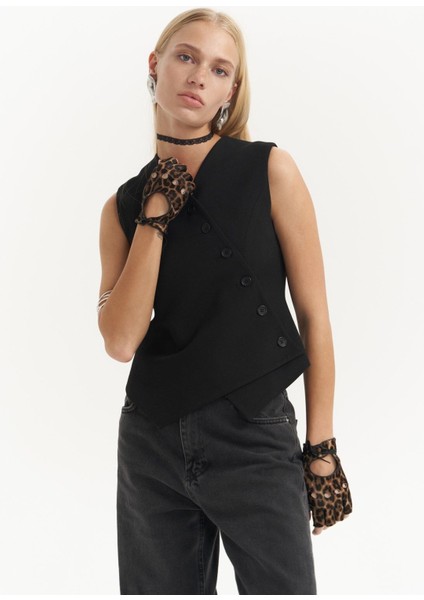 Trappe Siyah Asimetrik Yelek modelleri