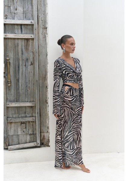 Pnaisyonist Uzun Kol Siyah Crop Etek Takım modelleri