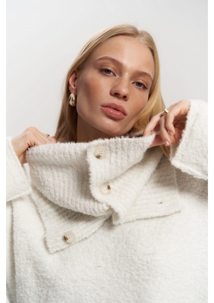 Peoria Boyunluk Detay V Yaka Ekru Triko Kazak fırsatları