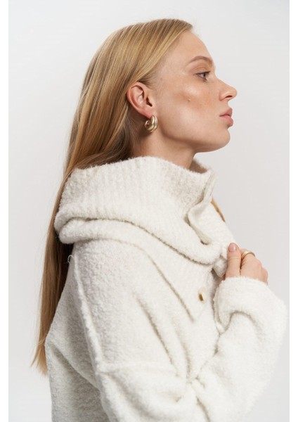 Peoria Boyunluk Detay V Yaka Ekru Triko Kazak indirimleri