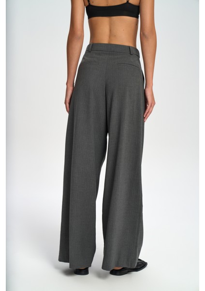 Jessical Çizgili Füme Pantolon indirimleri