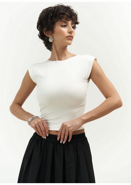 Nives Sırt Dekolteli Beyaz Crop fiyatları