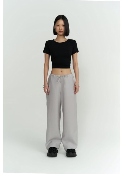 Perla Vatkalı Siyah Crop Bluz indirimleri