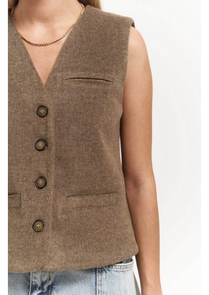 Pace Soft Kahve Kısa Yelek fırsatları