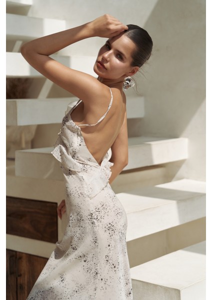 Purtyas Fırfır Detaylı Bej Uzun Elbise fiyatları