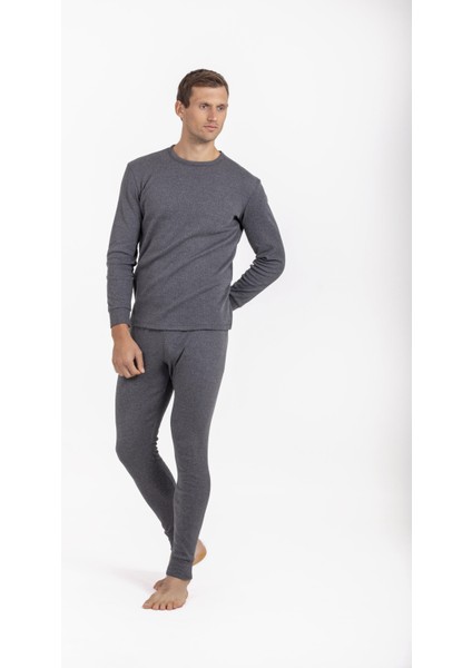 Vücudu Saran Rahat Kesim Nefes Alabilir Kumaş Termal Içlik Alt Üst Takım modelleri