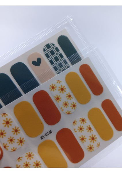 Kendinden Yapışkanlı Nail Sticker 2 Paket Tırnak Stickeri Takma Yapışkanlı Oje Çiçeklikalplidesenli