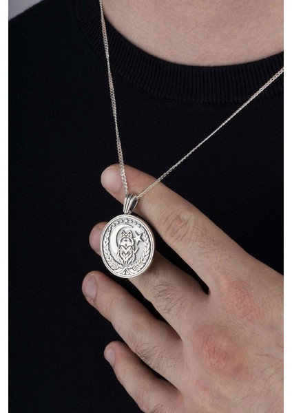 Bozkurt ve Ay Yıldızlı 925 Ayar Gümüş Kolye