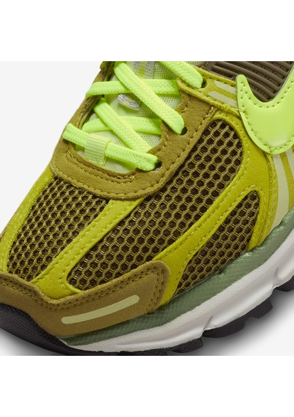 Wmns Zoom Vomero 5 | FJ4738-300 indirimleri