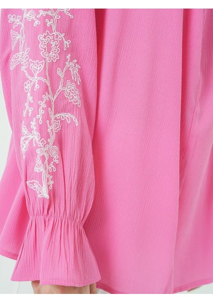 Yakası Bağlamalı Kolu Nakışlı Lastikli Gömlek -Pembe modelleri