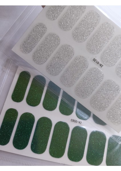 Kendinden Yapışkanlı Nail Sticker 2 Paket Tırnak Stickeri Takma Yapışkanlı Oje Yeşil Beyaz Simli