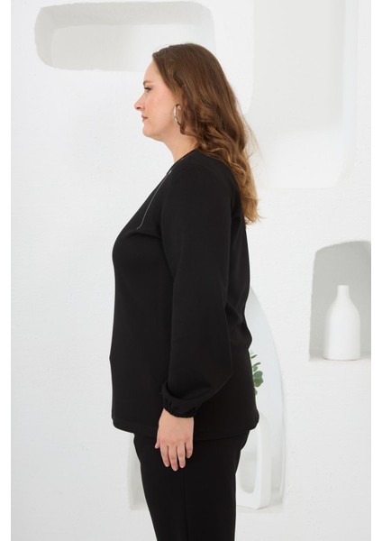Yaka Detaylı Kol ve Eteği Büzgülü Büyük Beden Sweat Siyah fiyatları