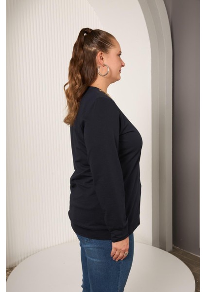 Yaka Zincir Detaylı Büyük Beden Sweatshirt Lacivert modelleri