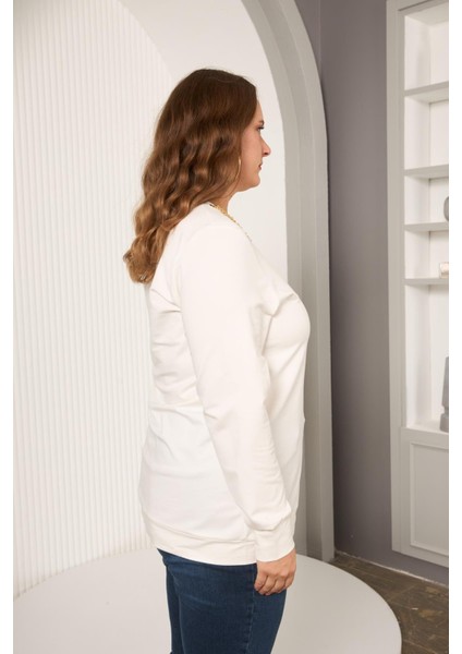 Yaka Zincir Detaylı Büyük Beden Sweatshirt Ekru modelleri