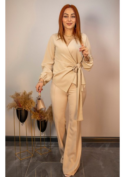 Yüksek Bel Önden Dikiş Detaylı Ispanyol Paça Pantolon Taş