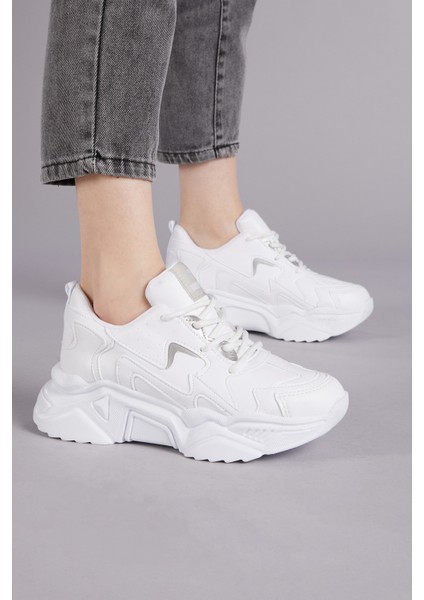 Kadın Beyaz Beyaz Rahat Kalıp Yüksek Taban Bağcıklı Spor Ayakkabı fiyatları