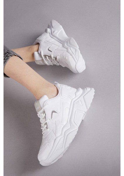 Kadın Beyaz Beyaz Rahat Kalıp Yüksek Taban Bağcıklı Spor Ayakkabı modelleri