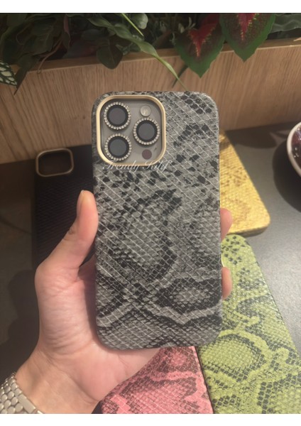 iphone (15 Pro) Uyumlu Yılan Desenli Deri Magsafe Kılıf fiyatları