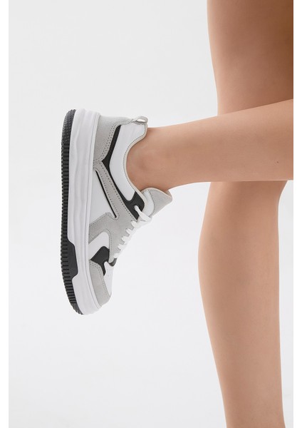 Kadın Gri Beyaz Termo Taban Bağcıklı Spor Ayakkabı modelleri