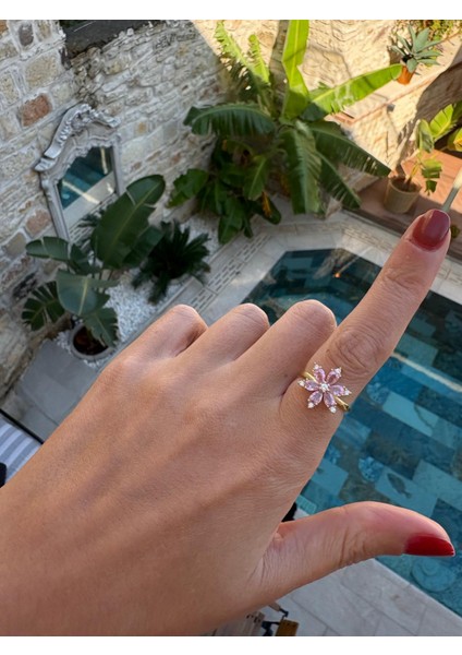 Pembe Renkli Lotus Çiçeği Kristal Ayarlanabilir Gold Yüzük modelleri