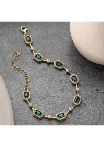 Kadın 925 Ayar Gümüş Zümrüt Taşlı Zarif Bileklik fırsatları