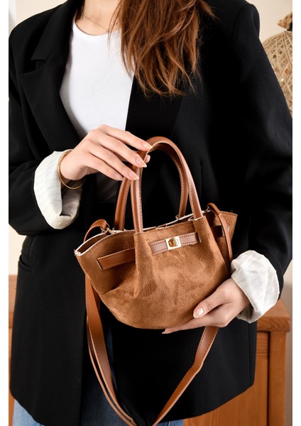 Kadın Kilit Detaylı Süet Mini Çanta fiyatları