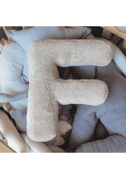 Litera, F Harfi, Yastık, Kırlent, Elyaf Dolgulu, Welsoft Kumaş, 40 cm