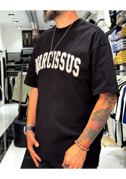 Narcissus Nakış Detaylı Oversize Tişört