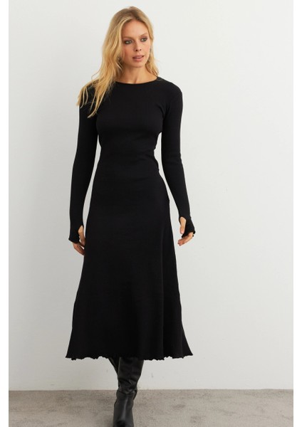 Kadın Siyah Bağlamalı Kaşkorse Midi Elbise COL2268 fırsatları